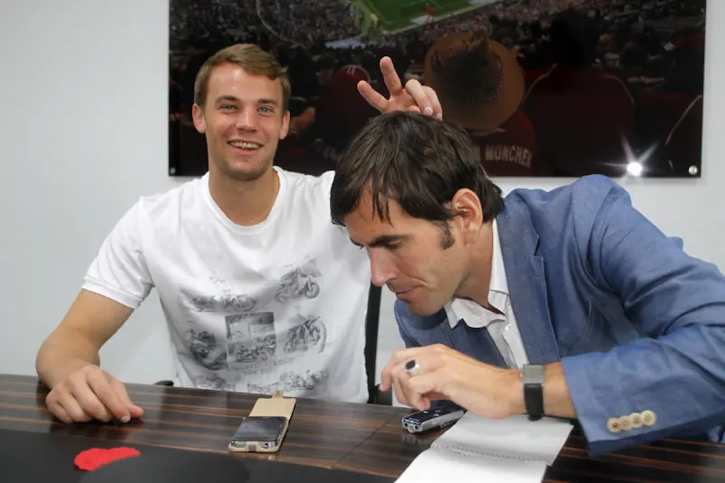 mounir und neuer mounir und neuer